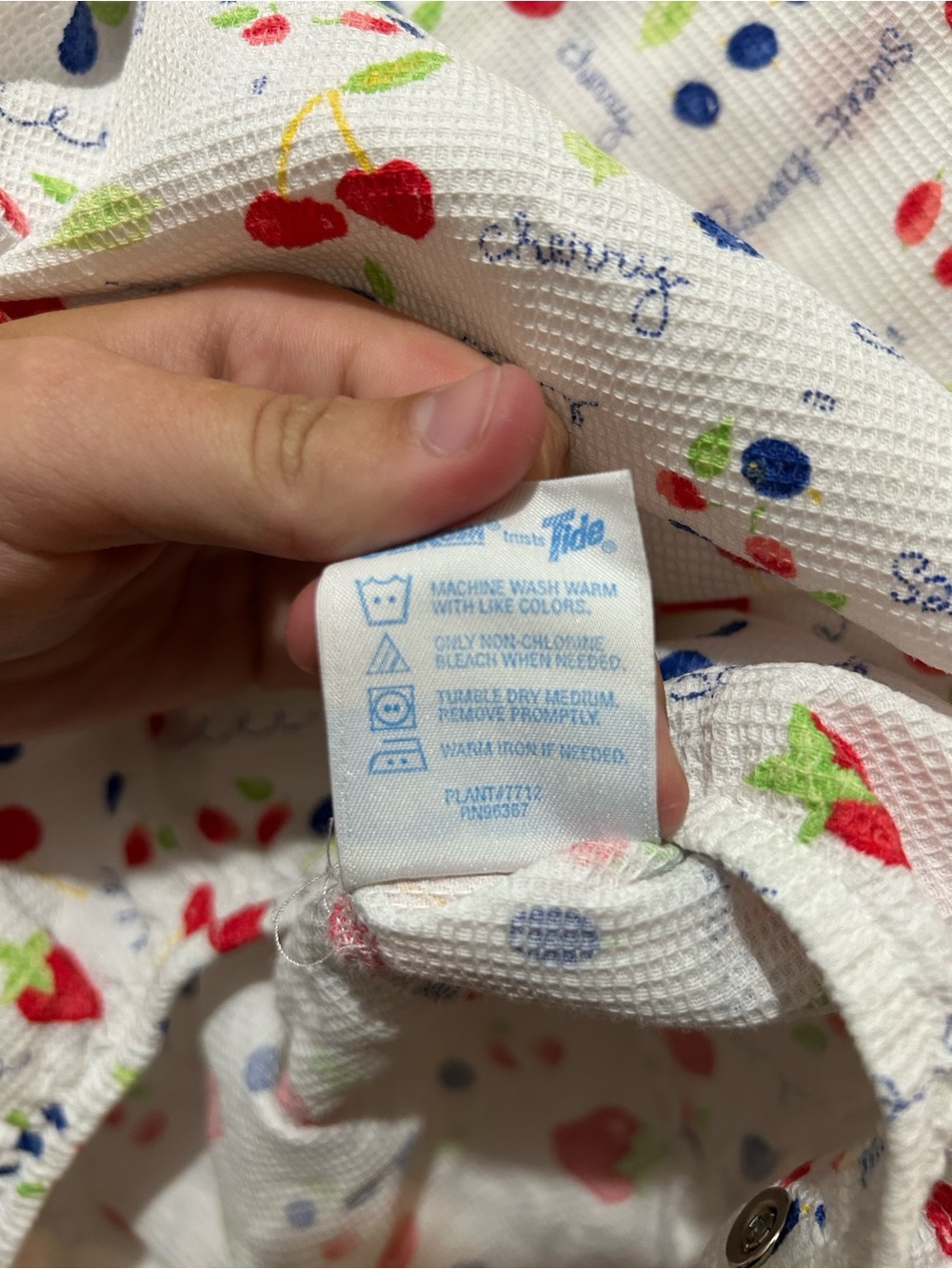 Vintage Oshkosh Baby B'gosh Fruit Romper - Picture 8 of 8
